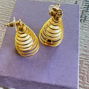 Vintage Elegant Gold and White Wire Wrapped Earrings